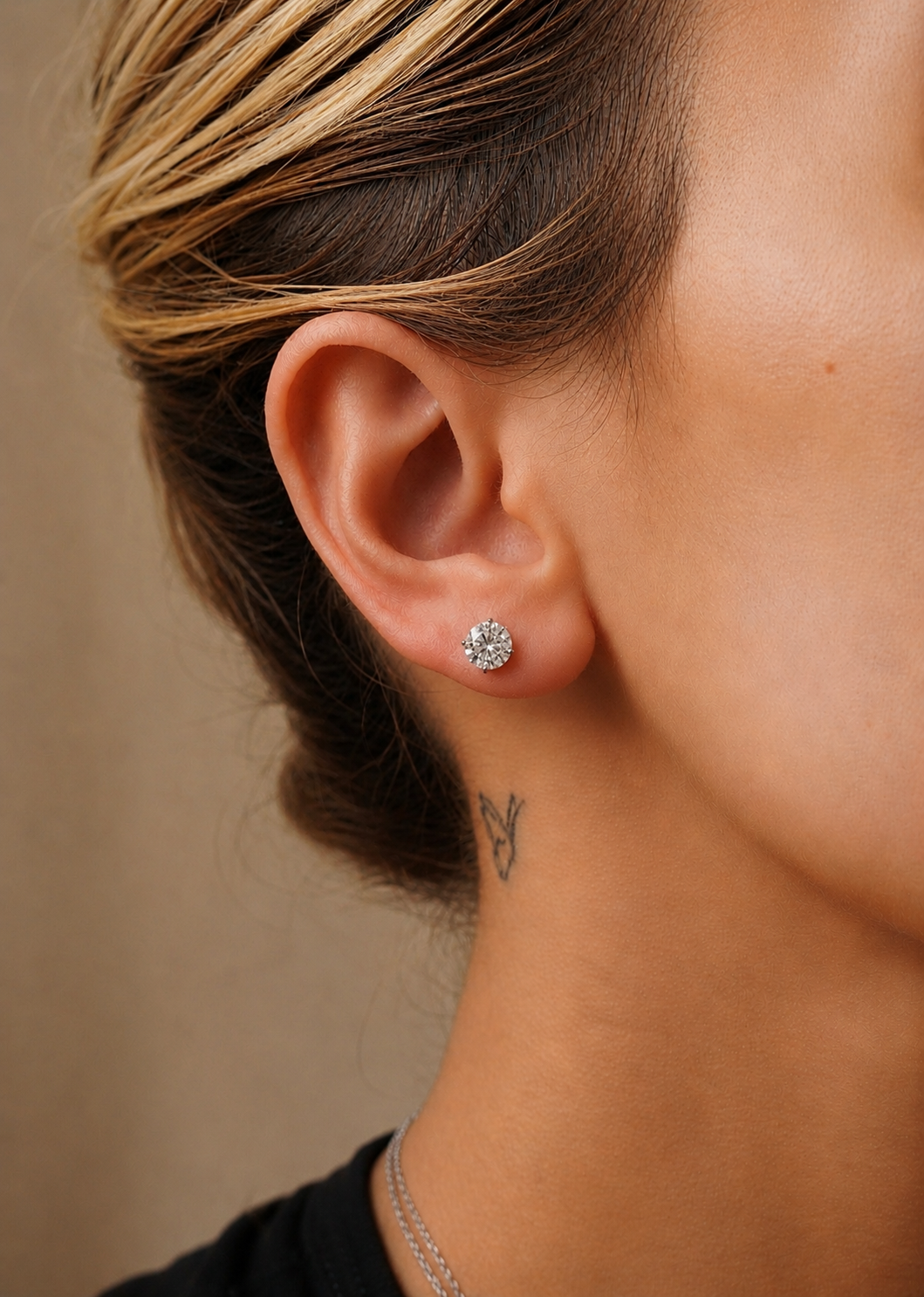Brinco Ponto de Luz 6.5mm | Moissanite