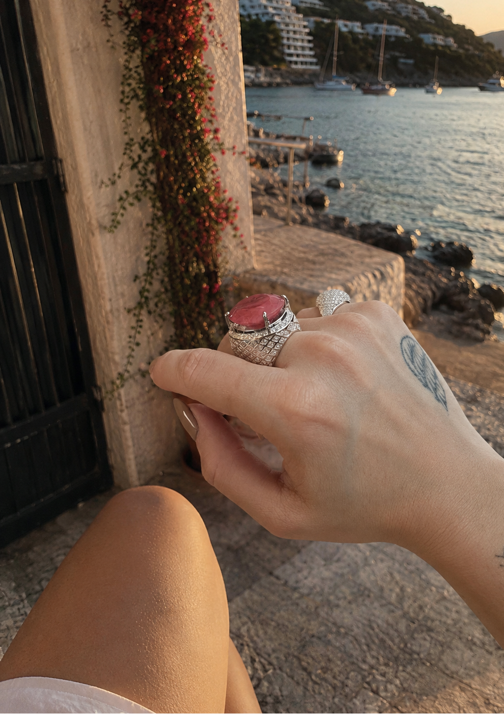 Anel Sorrento | Coral Natural