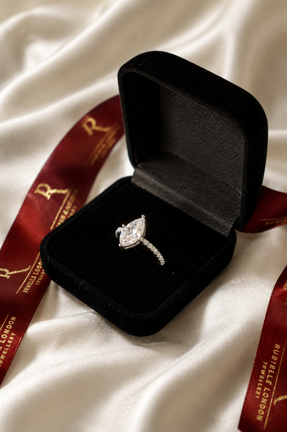 Anel Héritage Navete | Moissanite