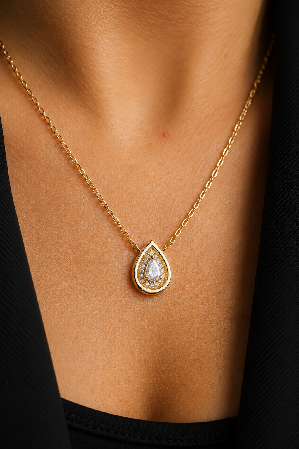 Colar Victoria Moissanite — Ouro Vermeil 18K