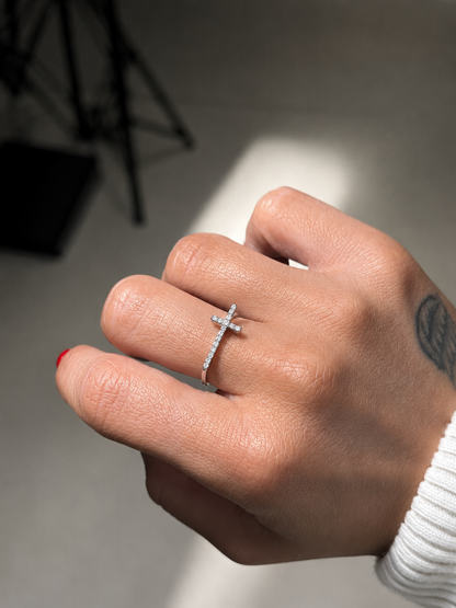 Anel Faith — Moissanite