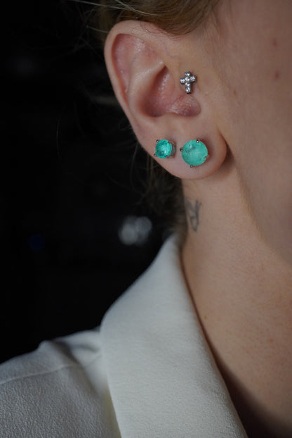 Brinco Chelsea 10mm Esmeralda Colombiana | Lab Grown
