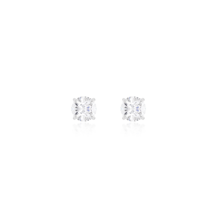 Brinco Majesty Ponto de Luz em moissanite