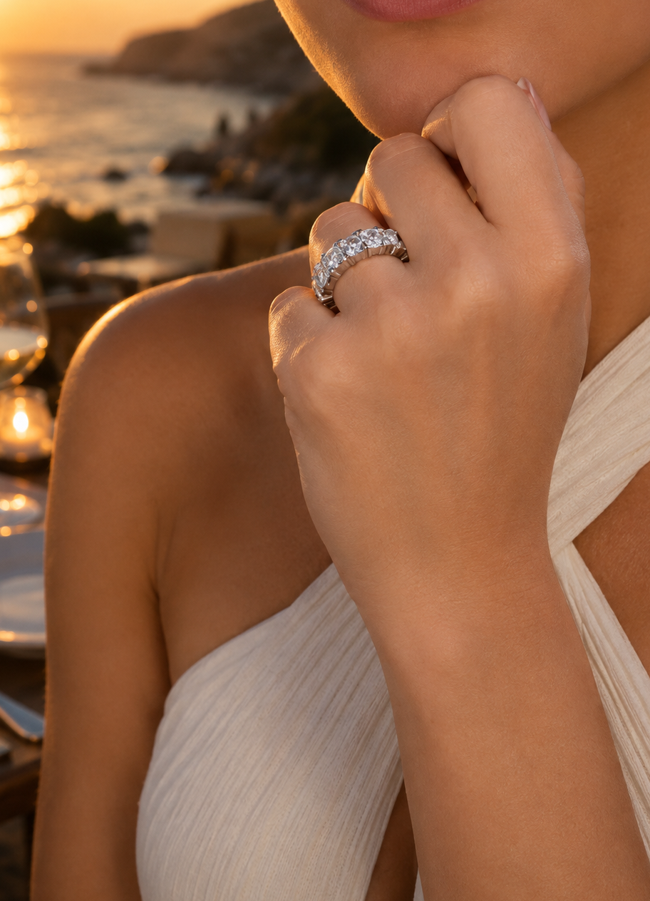 Anel Riviera Russa 5mm | Moissanite