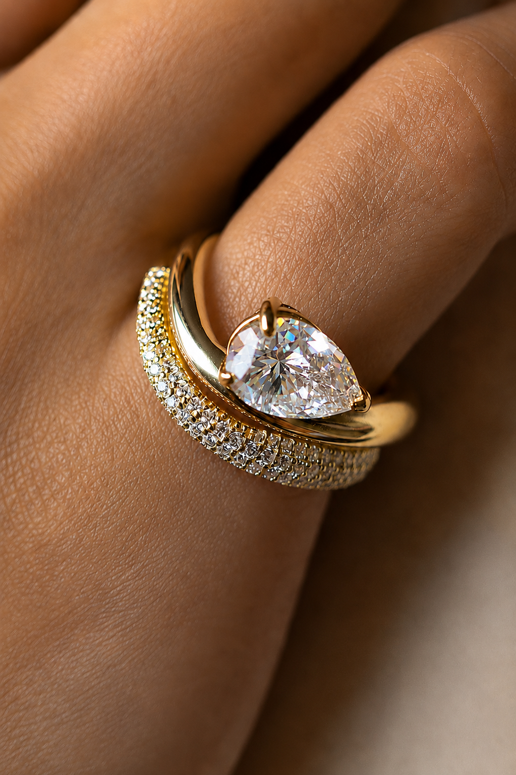 Anel Dynasty | Moissanite