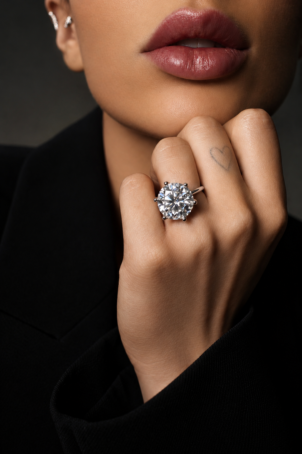 Anel Sovereign 14mm — Moissanite
